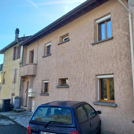 Appartamento Location A.M.I Bellegarde-sur-Valserine Esterno foto