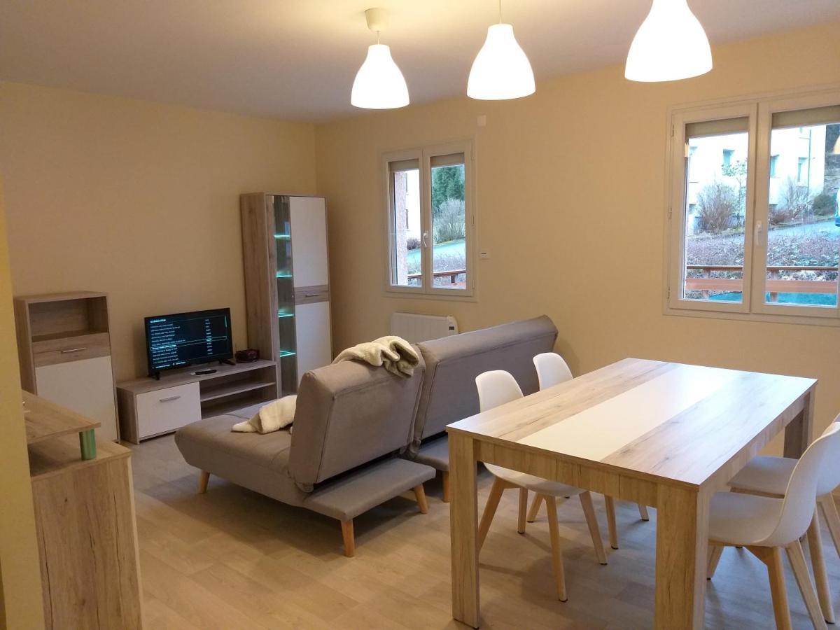 Appartamento Location A.M.I Bellegarde-sur-Valserine Esterno foto